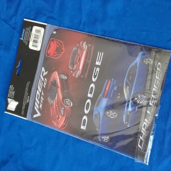 4/$20 Dodge Viper SRT 10 & Challenger stretch book cover challenger - Picture 2 of 7